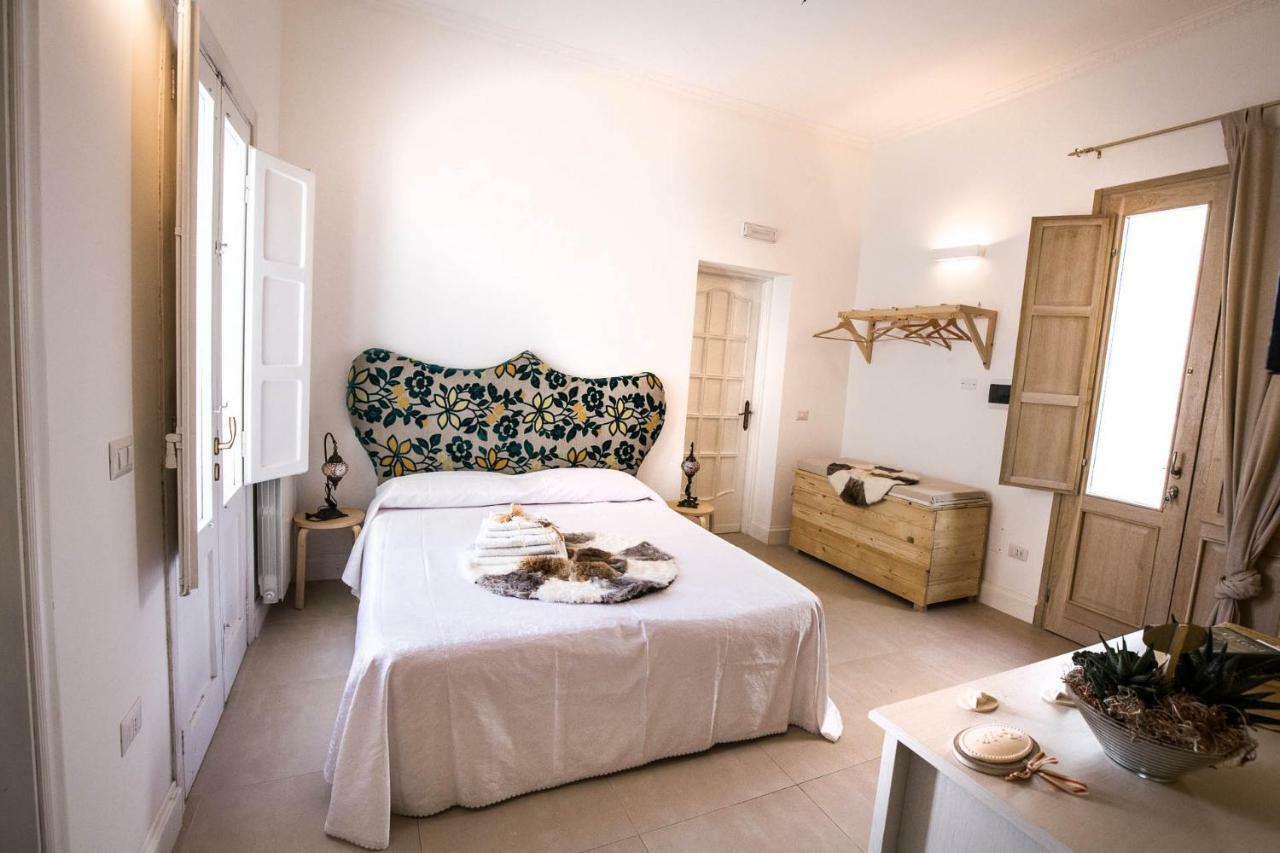 Il Borgo Bed and Breakfast Poggiardo Exteriör bild
