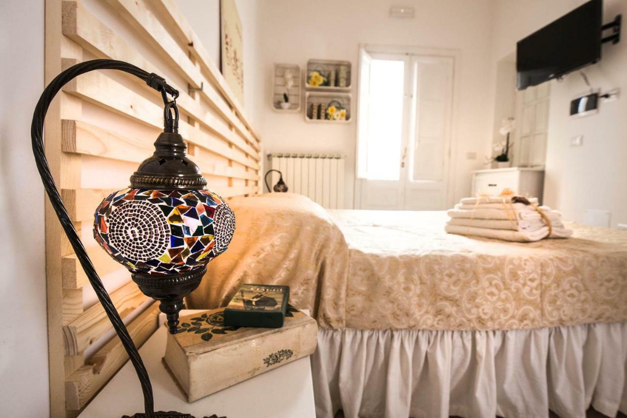 Il Borgo Bed and Breakfast Poggiardo Exteriör bild