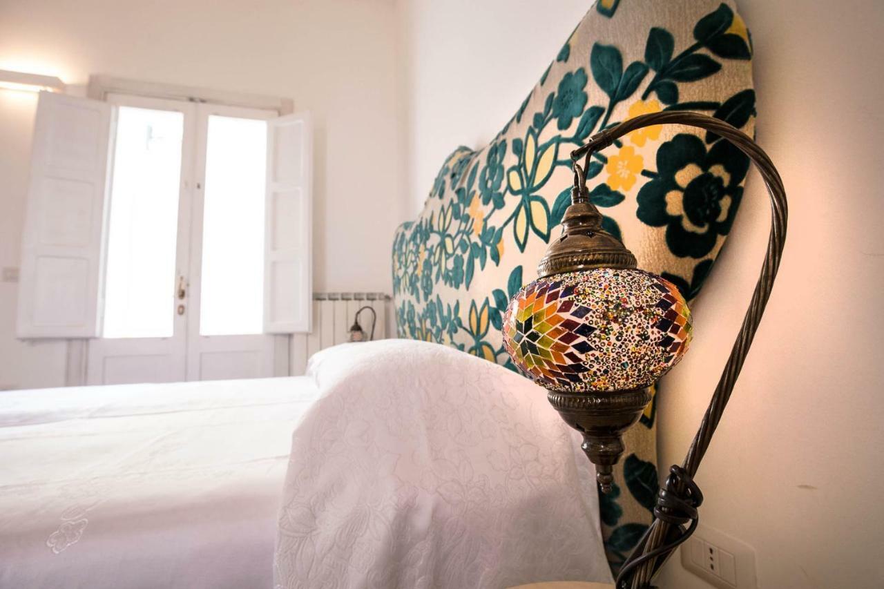 Il Borgo Bed and Breakfast Poggiardo Exteriör bild
